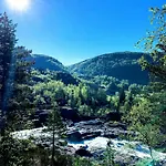펜션 With Sauna And Waterfall In Sirdalen