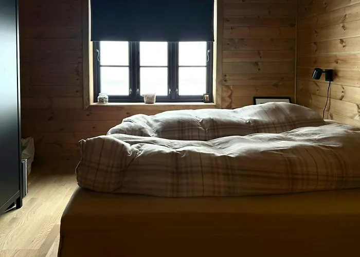 Holiday home With Sauna And Waterfall In Sirdalen *