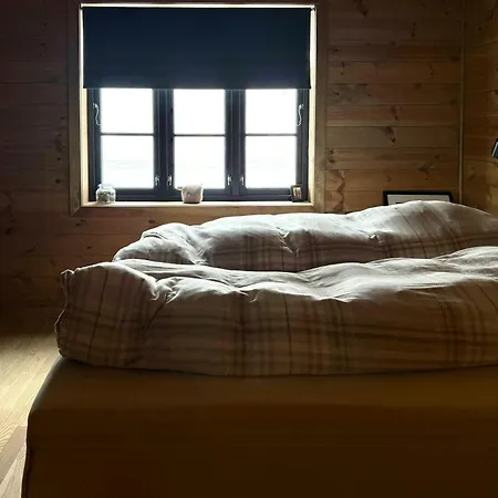 度假居 With Sauna And Waterfall In Sirdalen *